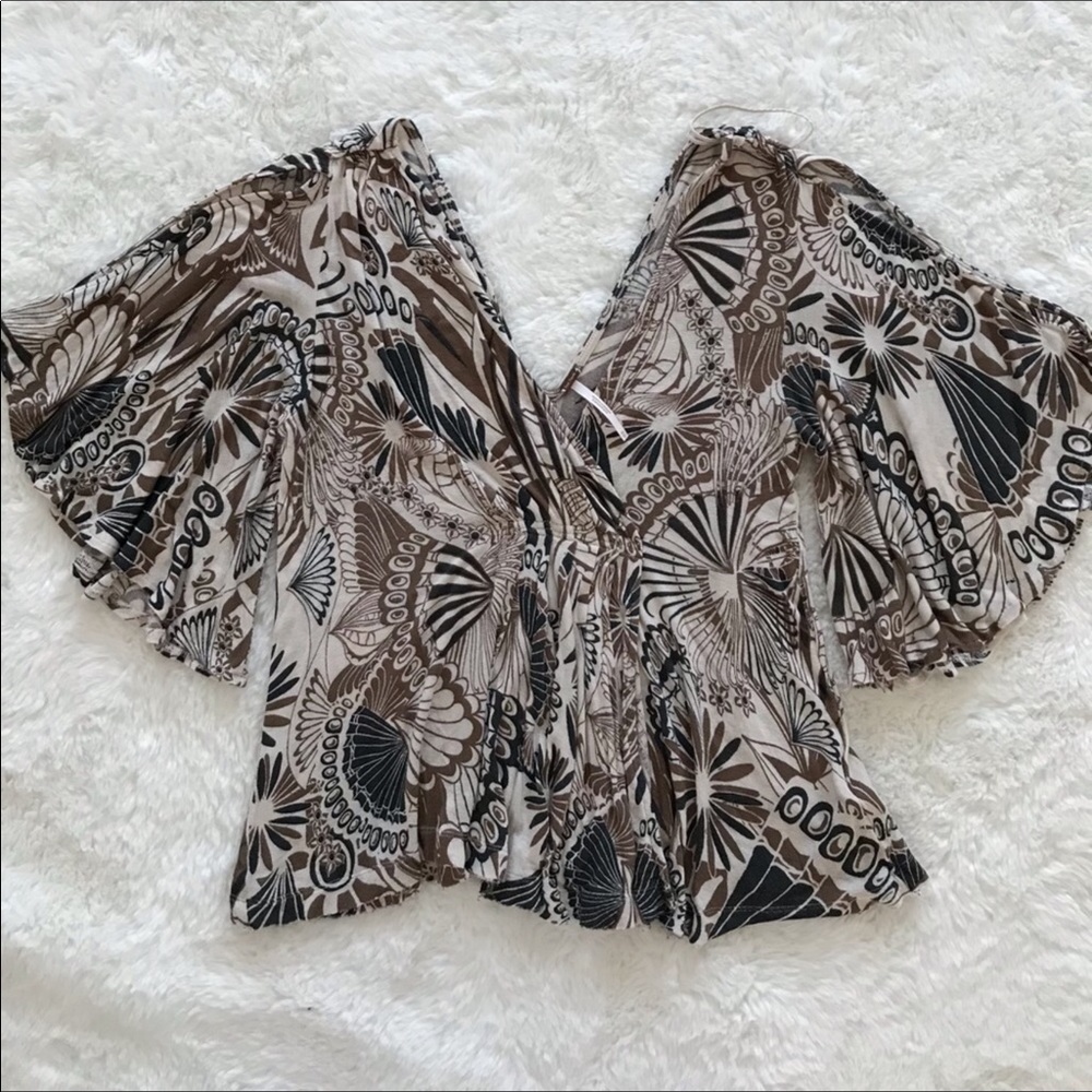 Free People Ivory Armour Cold Shoulder Top. Never worn.